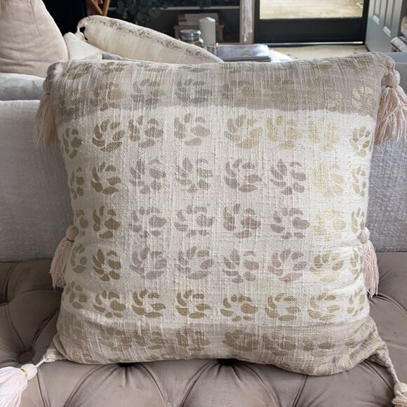 Anthropologie Tasseled Constance Pillow Case - Picture 5 of 12